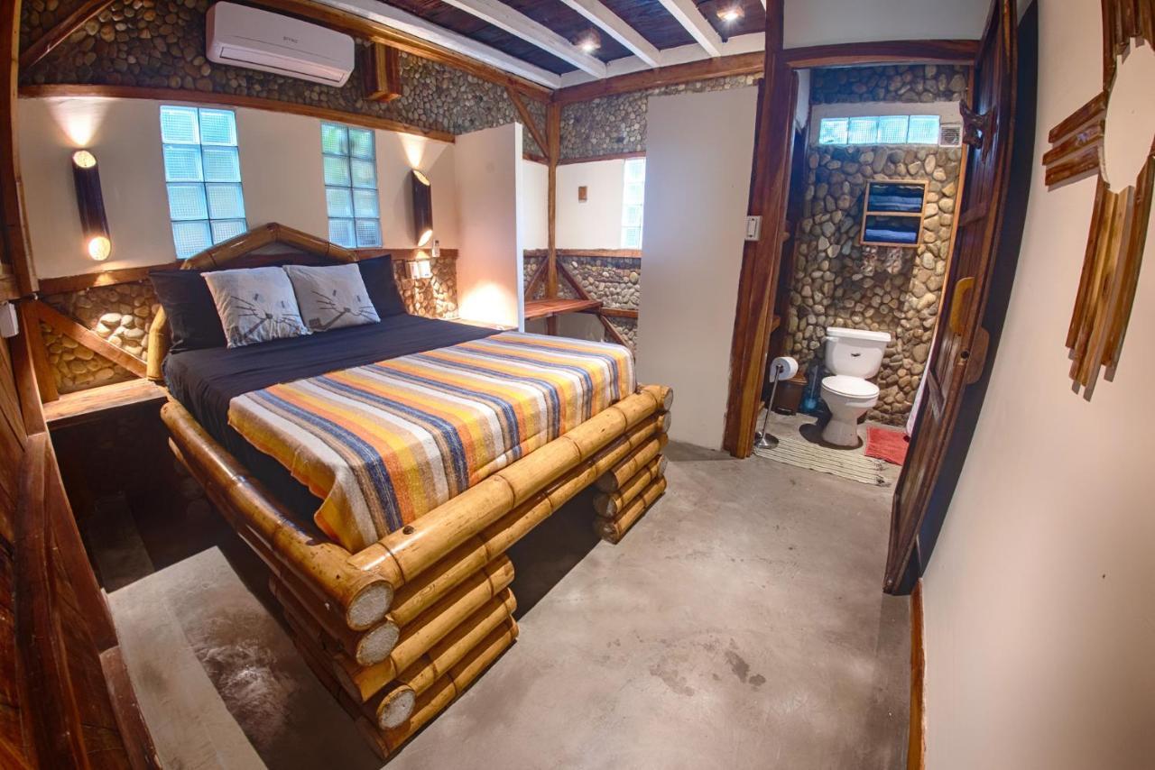 Vistamar Guest House Аямпе Екстериор снимка