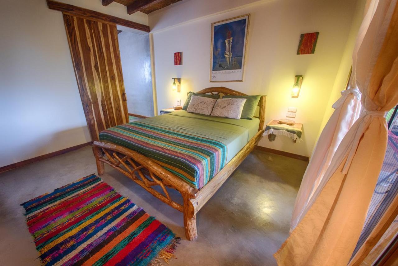 Vistamar Guest House Аямпе Екстериор снимка