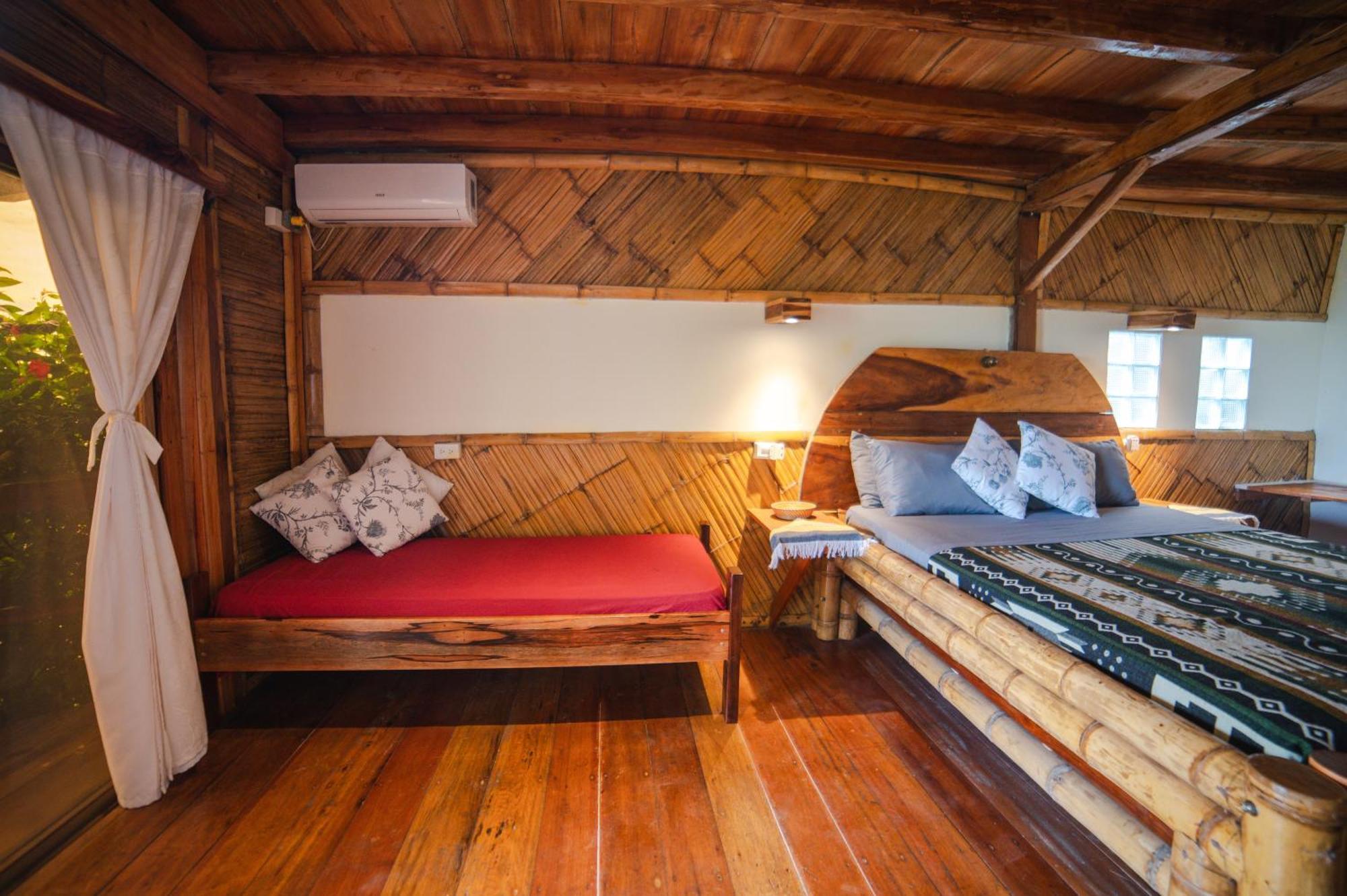 Vistamar Guest House Аямпе Екстериор снимка